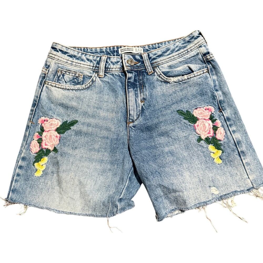 Zara Basic Z1975 Floral Embroidered Cut Off Denim Shorts, Raw Hem, Size 4